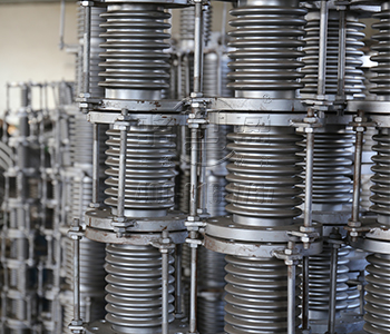 如何選擇不銹鋼波紋補償器的材質