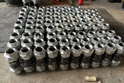 <a href=http://shjinhu.com.cn target=_blank class=infotextkey>絲扣橡膠接頭</a>北京市海淀區(qū)生產(chǎn)廠家